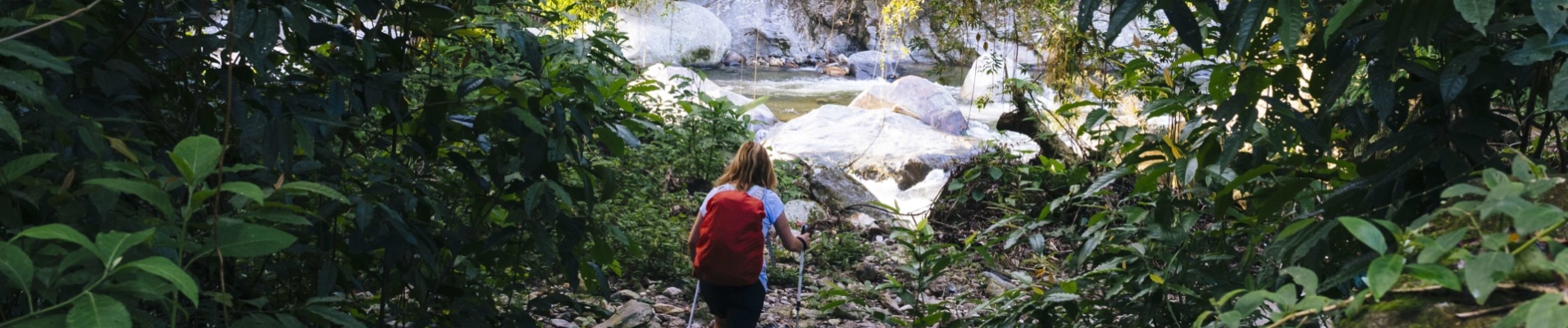 femme-trek-randonnée-colombie