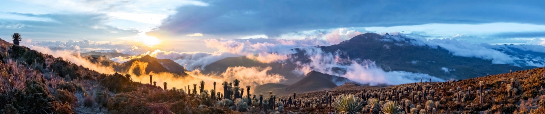 lever-soleil-montagne-volcan-Tolima-Los-Nevados-colombie