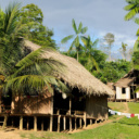 maison-traditionnelle-amazonie-colombie